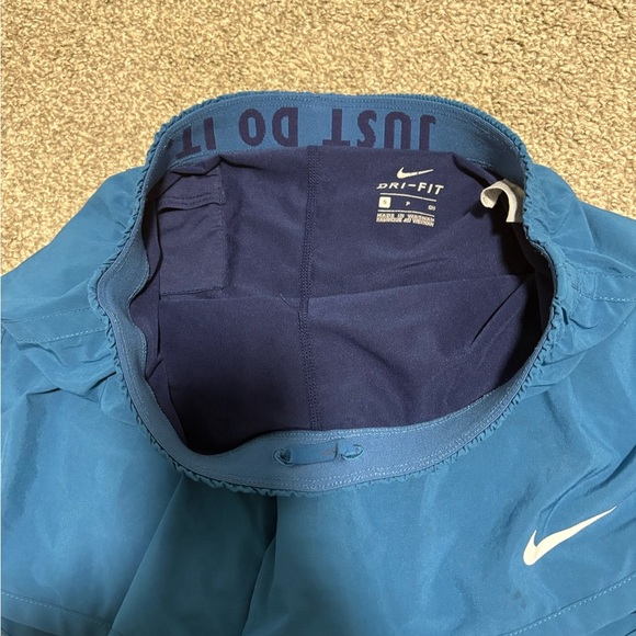 Nike Dri-Fit Women's Athletic Blue Shorts Size Small - Picture 6 of 6